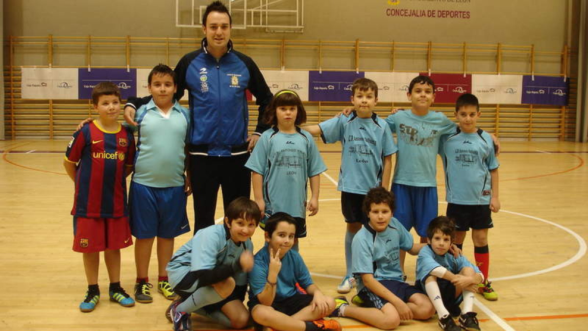 Antonio Valbuena, campeón de la categoría benjamín.