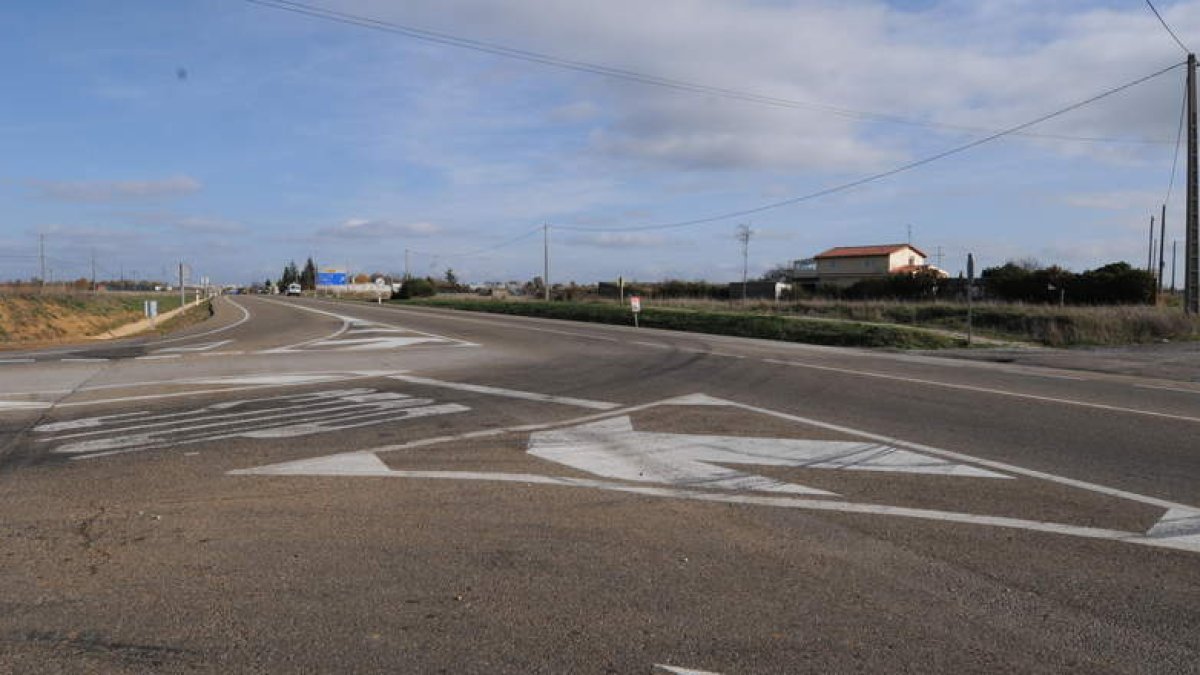El cruce de Montejos ha originado numerosos accidentes.