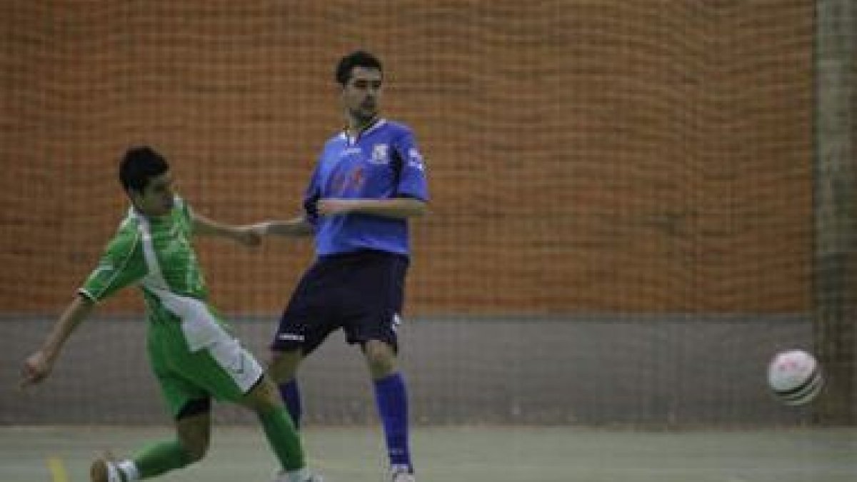 El equipo universitario logró una importante victoria sobre el Unión Arroyo.