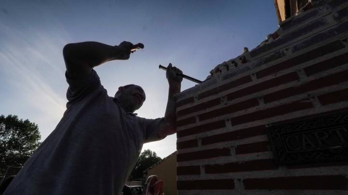 Los trabajadores más vulnerables tienen nuevas ayudas. R. GARCÍA
