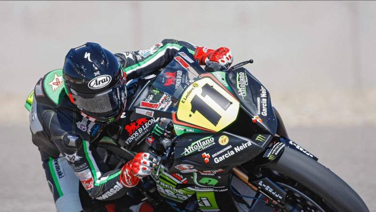 El piloto leonés puntuó por segunda vez consecutiva en el circuito aragonés.