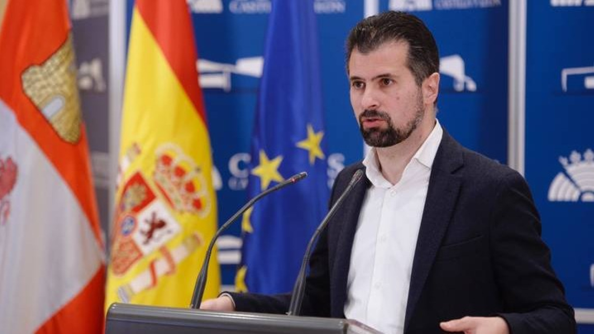 Luis Tudanca, hoy tras la reunión con Mañueco. NACHO GALLEGO