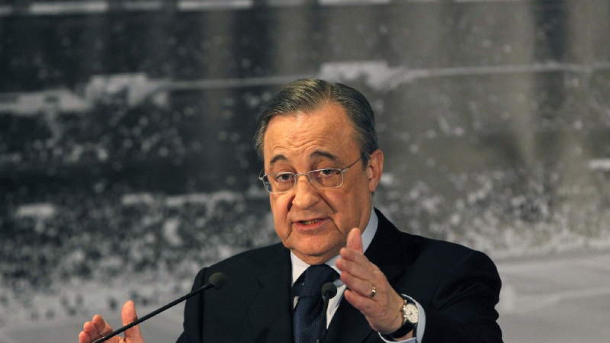 Florentino Pérez tuvo la primera reunión con los socios compromisarios ayer.