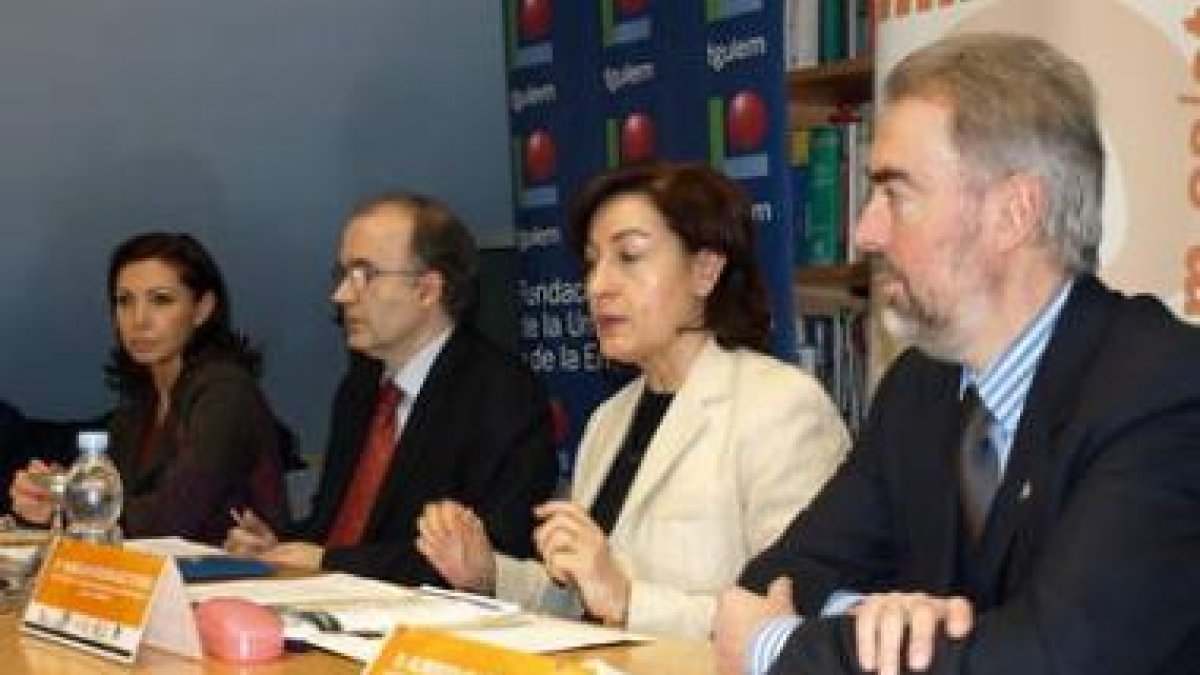 Ángeles Marín, Jesús María de Andrés, Humildad Rodríguez y Alberto Villena.
