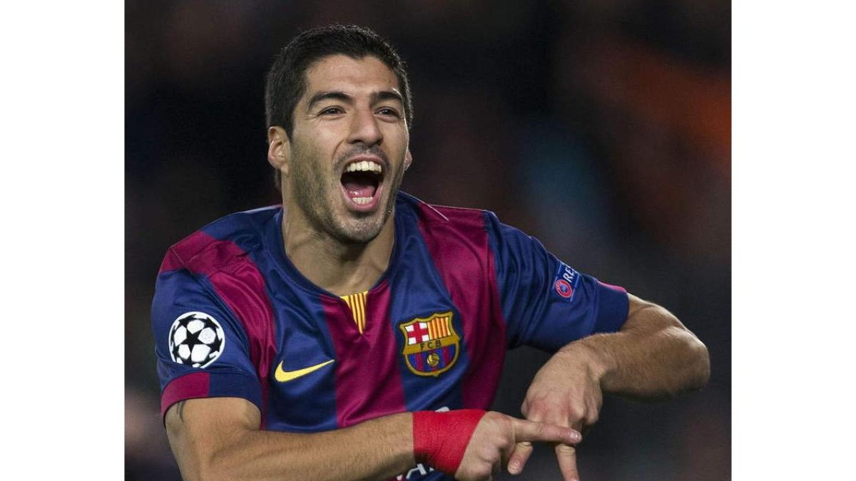 Luis Suárez celebra el tercer gol del equipo blaugrana frente al París Saint Germain.