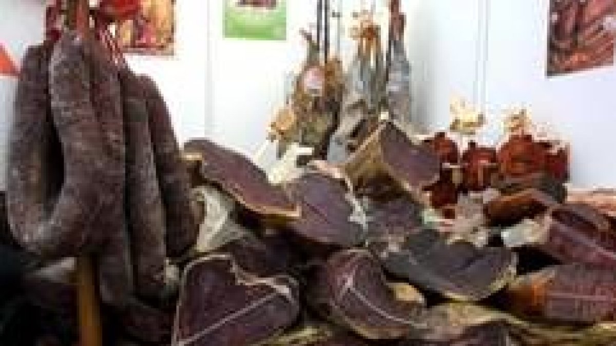 El consejo Cecina de León analizará la rentabilidad del mercado europeo con su presencia en París