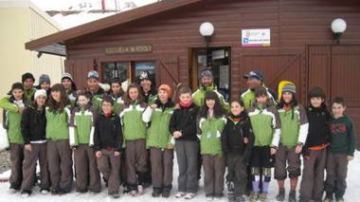 Los alumnos del Club Deportivo Leitariegos Telenauto