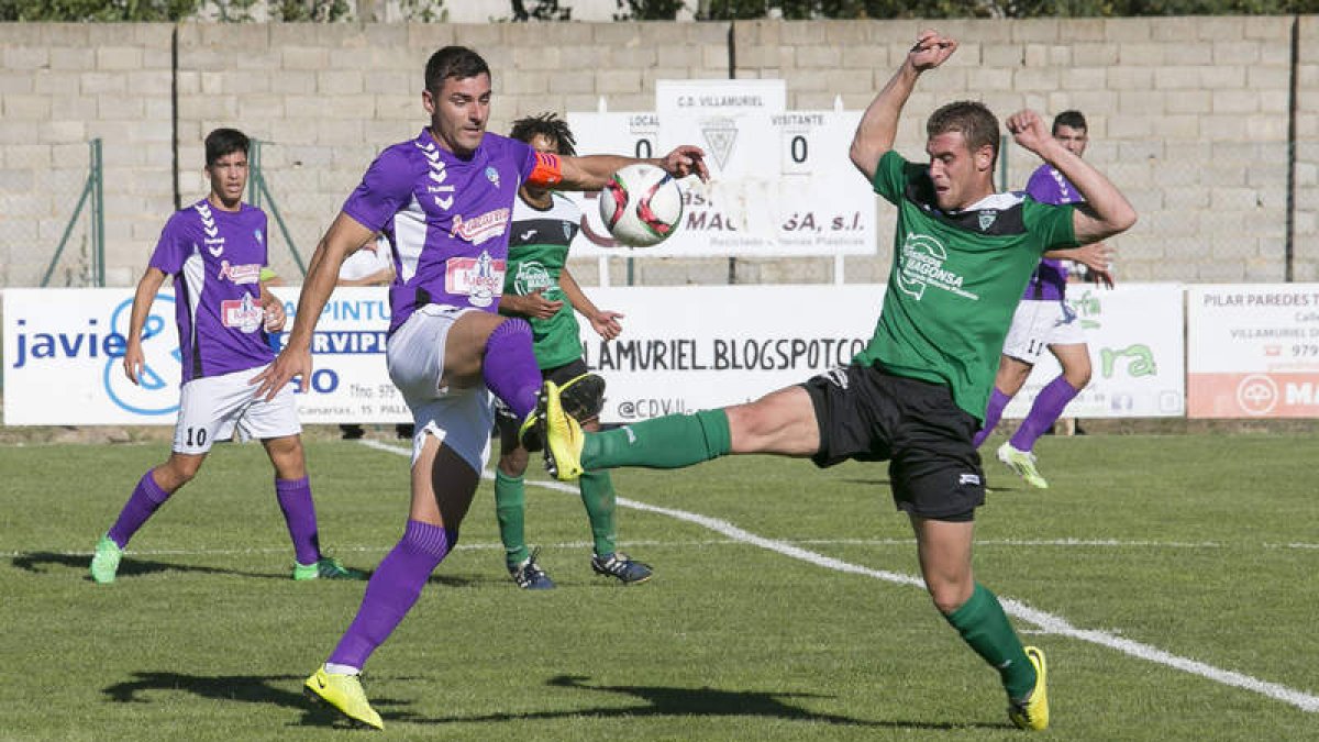 El equipo morado sigue mostrando su mejoría para remontar ante el Villamuriel.