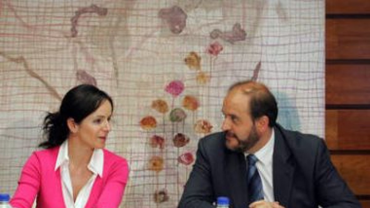 Silvia Clemente y José Luis Martínez Guijarro.