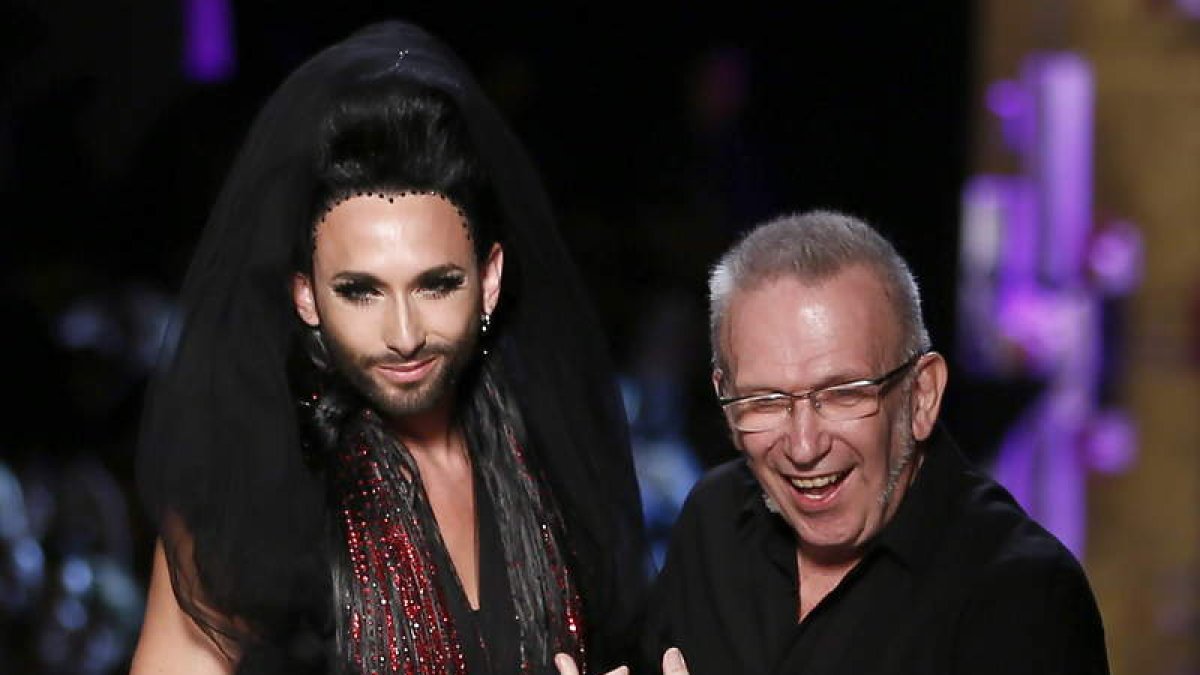 Gaultier se retira del prêt-à-porter