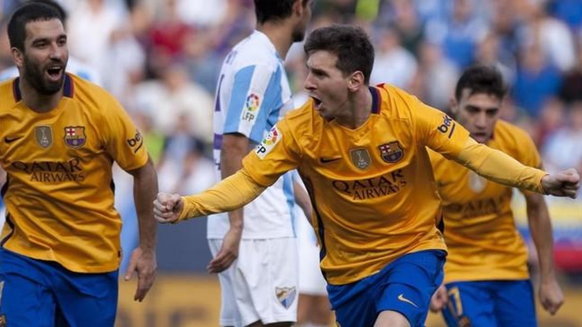 Messi celebra el gol en La Rosaleda.