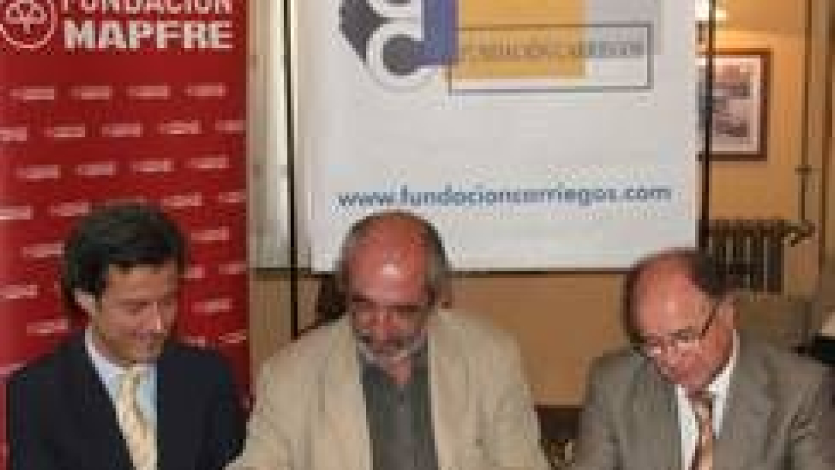 Los directores y presidentes de las fundaciones firman el convenio