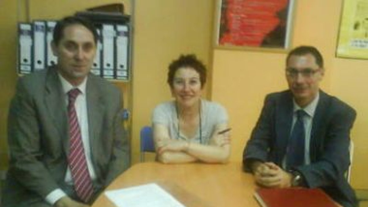 Pablo Sancho (a la izquierda), por La Caixa y Encina Gutiérrez, de Simone de Beauvoir.