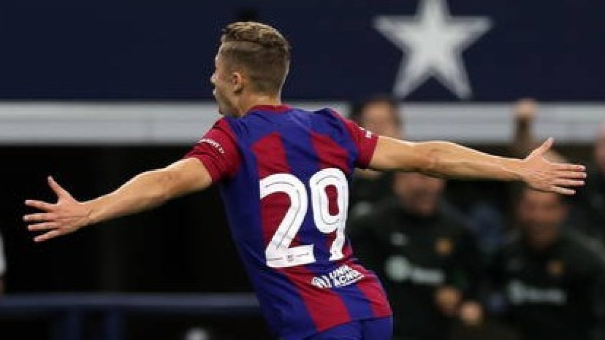 Fermín López celebra su gol ante el Real Madrid. ADAM DAVIS