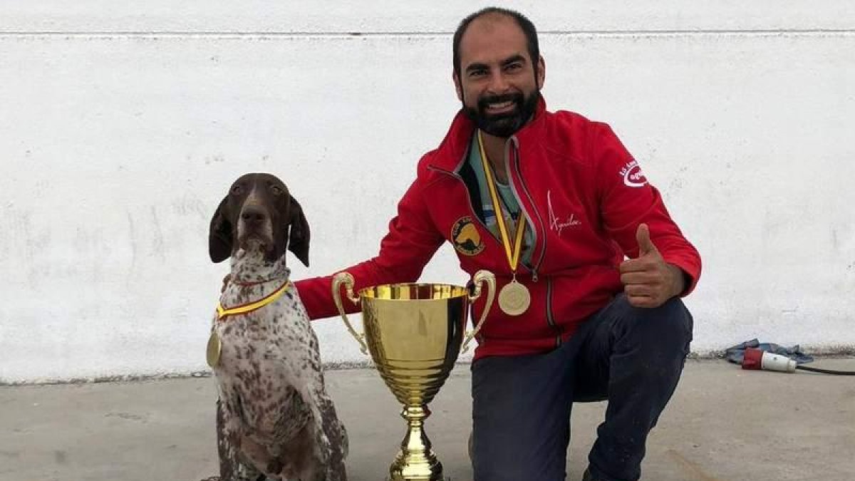 Carlos junto al resto de la delegación española en el Mundial. DL