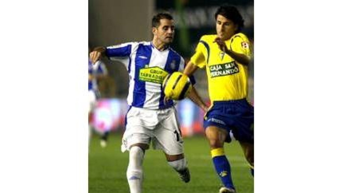 El Cádiz presionó más pero el Espanyol fue más efectivo de cara a meta