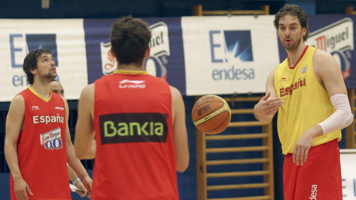 Gasol, Rudy y Llull en uno de los últimos entrenamientos de la selección española.