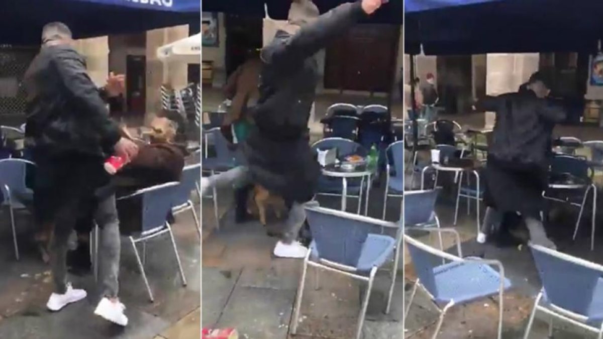 Imágenes del vídeo de la agresión de un ultra del Betis a un joven en Bilbao.