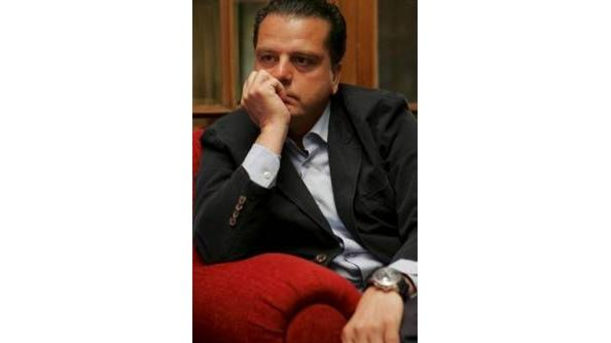 Mario Amilivia reflexiona en un momento de la entrevista