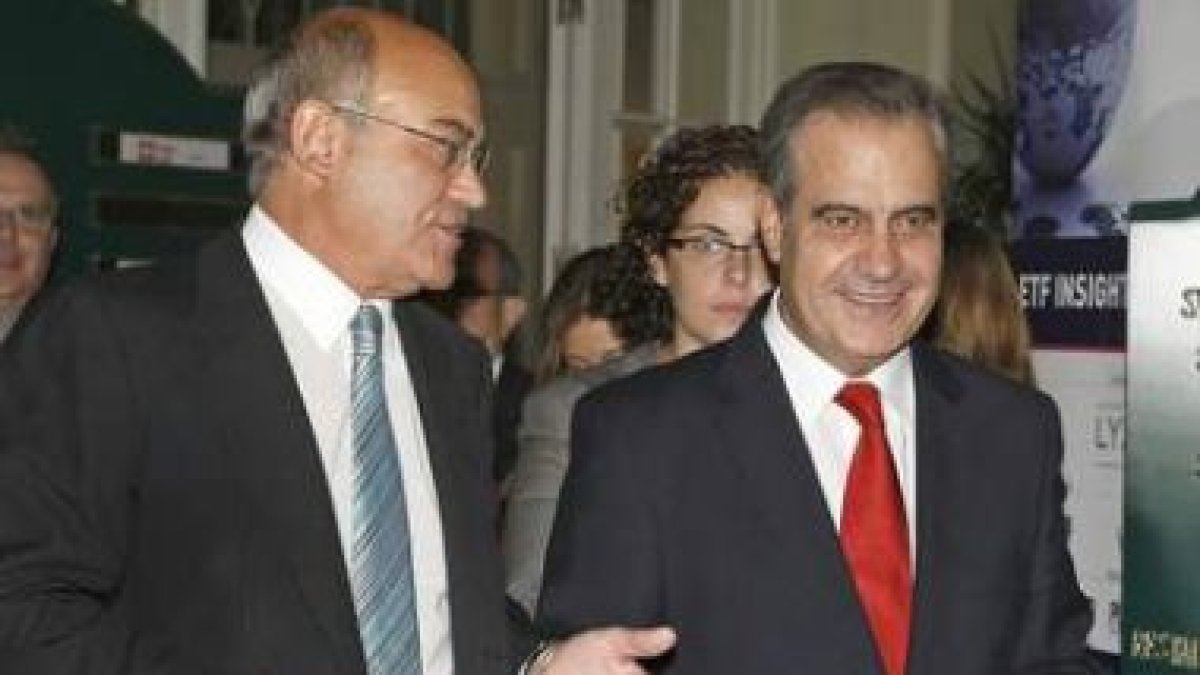 Corbacho y Díaz Ferrán coincidieron en el Foro de la Nueva Sociedad.