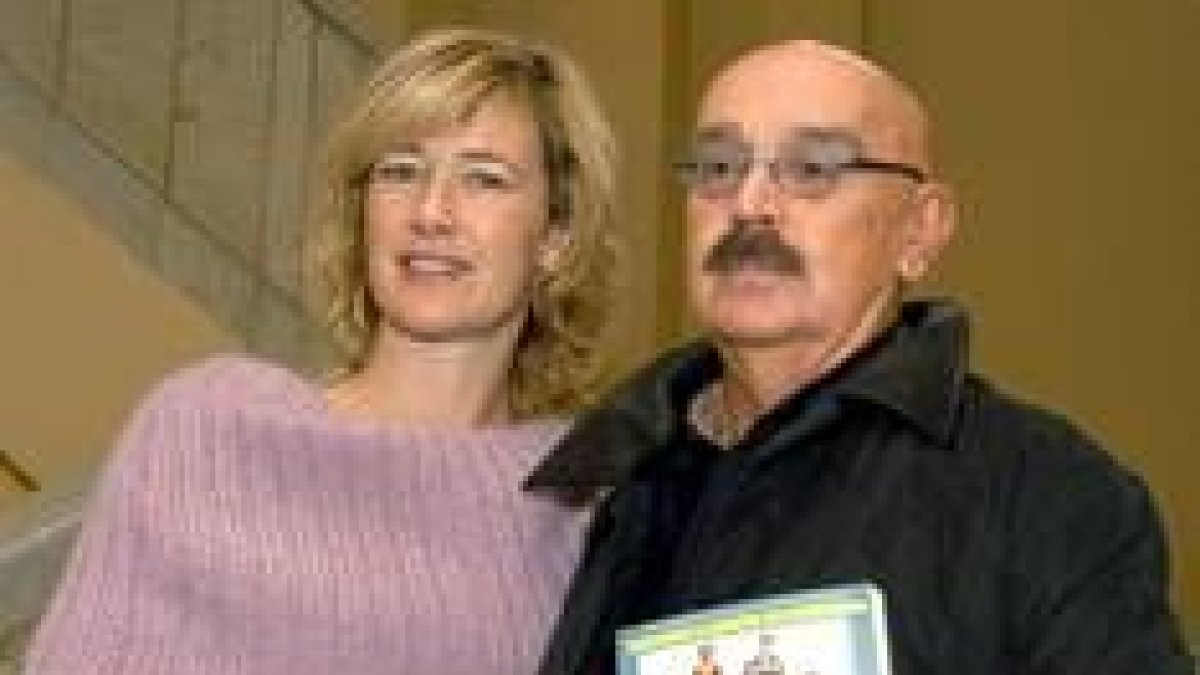 La actriz Ana Duato con el guionista Eduardo Ladrón de Guevara