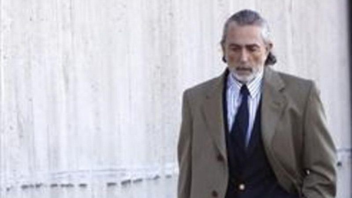 Francisco Correa se dirige a la Audiencia Nacional, el pasado mes de enero.