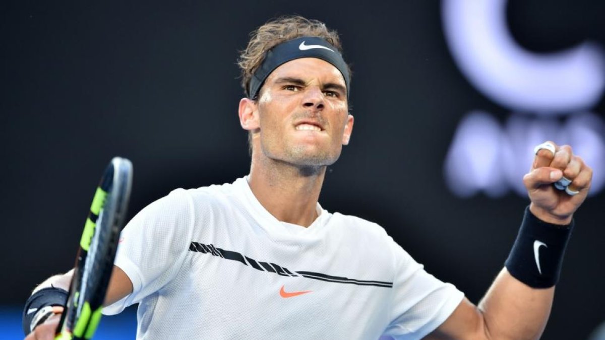Nadal celebra un punto ganado ante Zverev.