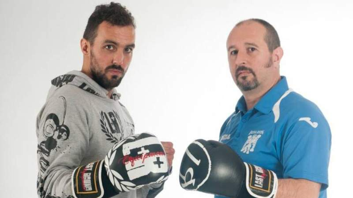 Jonatan Rodríguez y su entrenador Alfredo Arrojo.