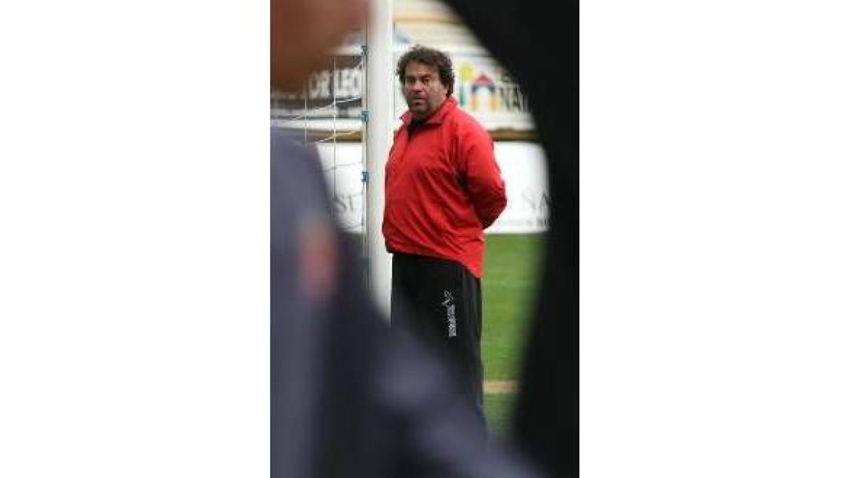 Milo Abelleira dirigirá hoy su último entrenamiento como técnico de la Cultural