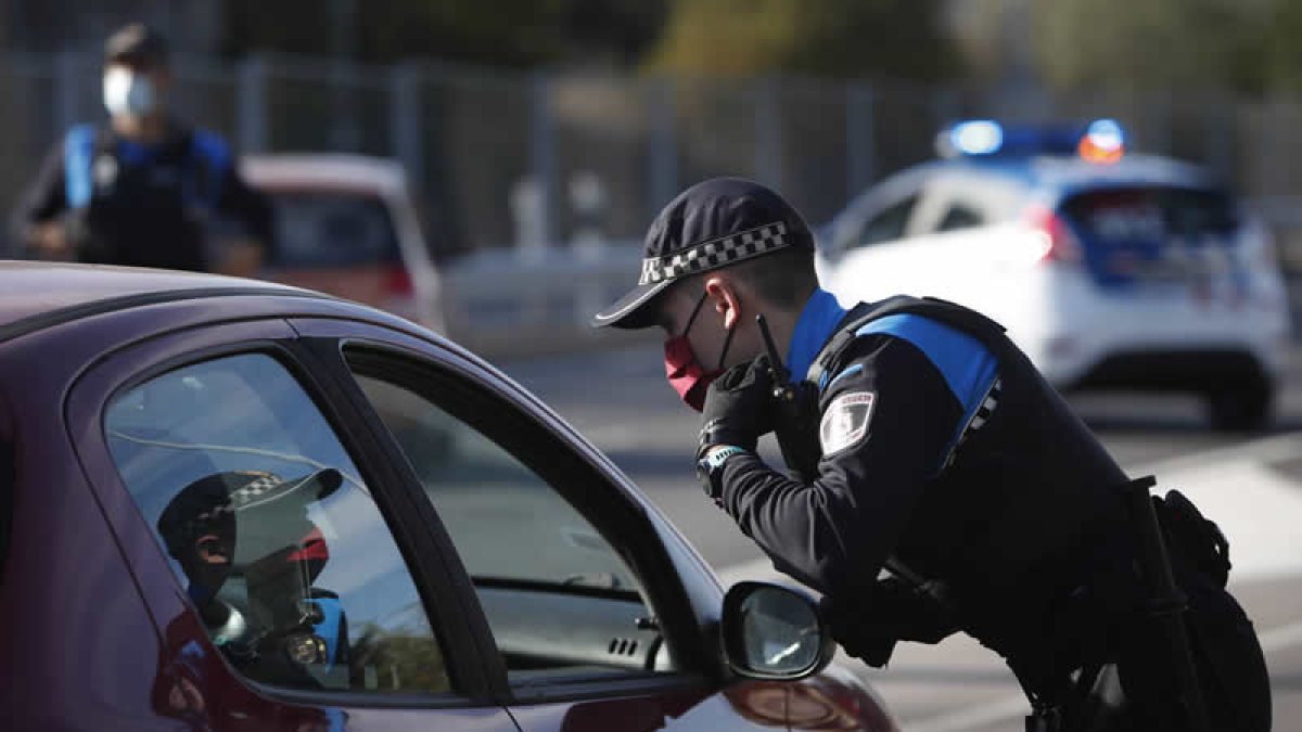 policía local