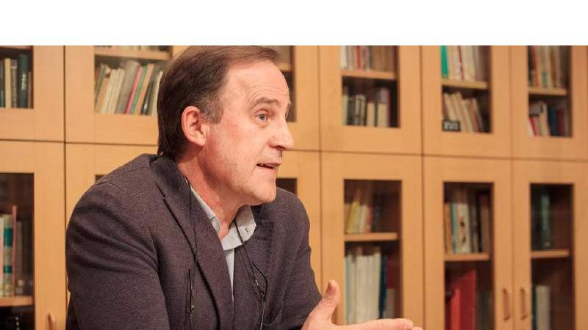 Santiago Castellanos, presidente de la ELP, está hoy a las 19.30 horas en Sierra Pambley. DL