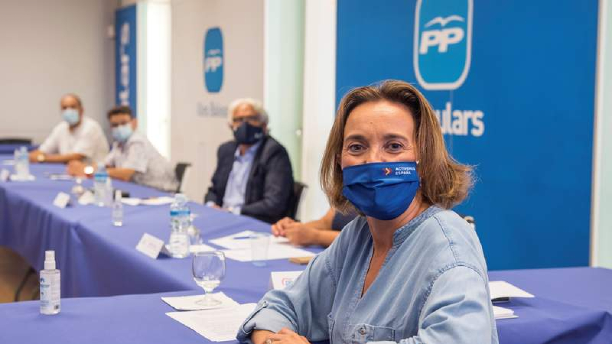 La portavoz del Grupo parlamentario popular, Cuca Gamarra, en la sede del PP en Génova. ATIENZA