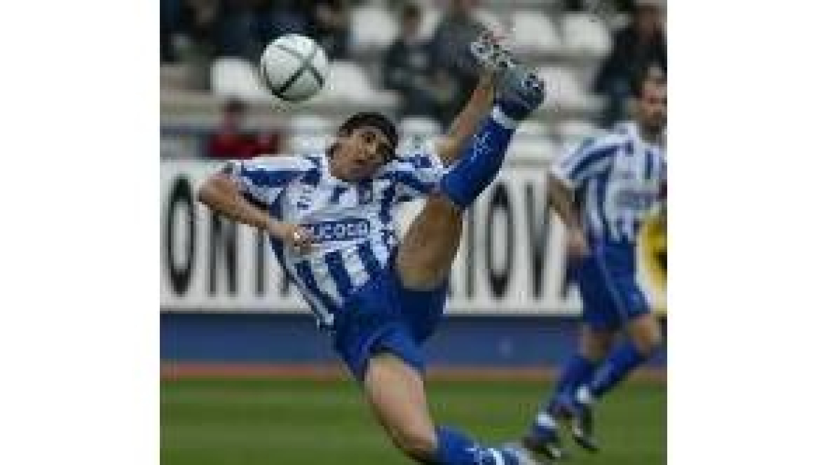 Fernando Screpis debutó ayer como titular y tuvo una buena actuación en líneas generales