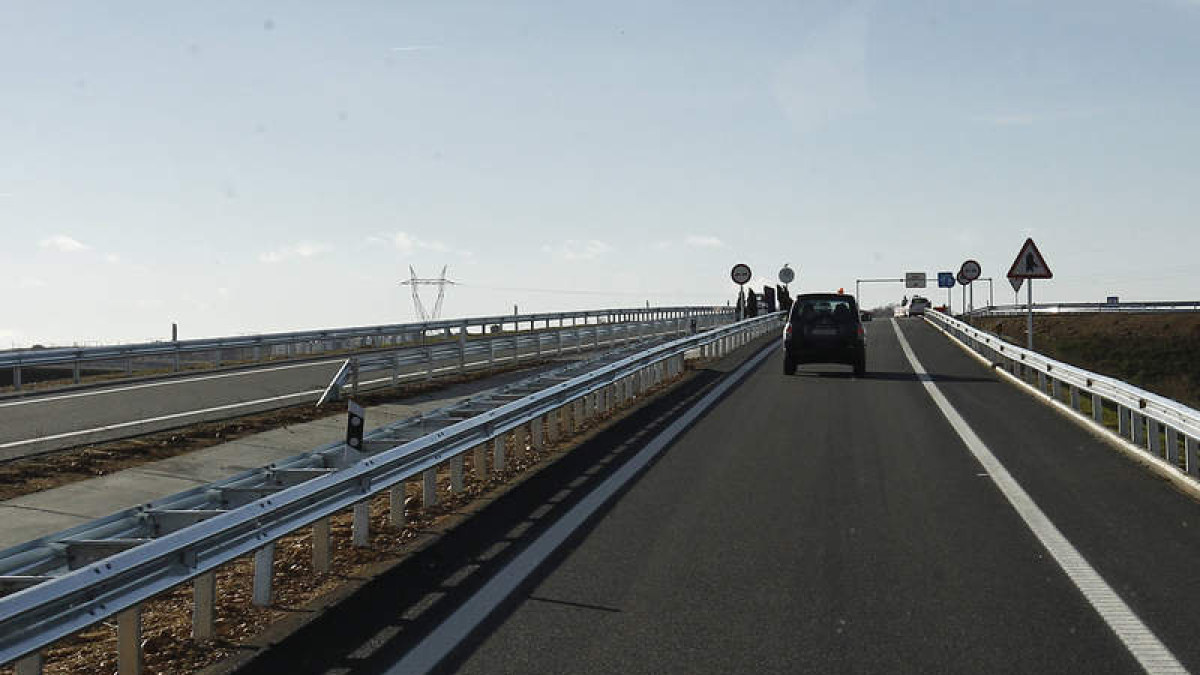 Portugal cobra por las autovías reconvertidas en autopistas por la crisis.