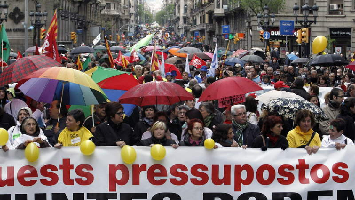 Un momento de la manifestación que recorrió ayer el centro de Barcelona.