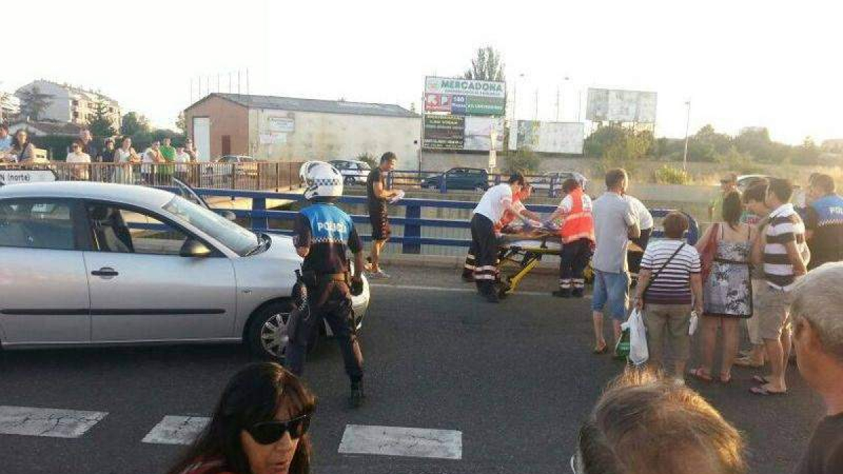 Lugar del accidente, en la rotonda de Villaobispo.