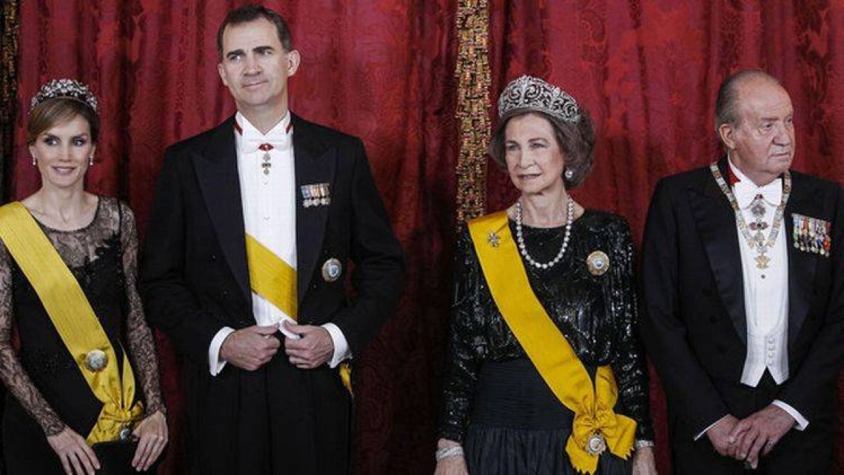 Carlos y Sofía, durante la cena de gala en honor del presidente de México, el pasado 9 de junio.