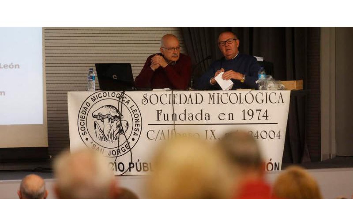 Intervención de José Luis Sierra. FERNANDO OTERO
