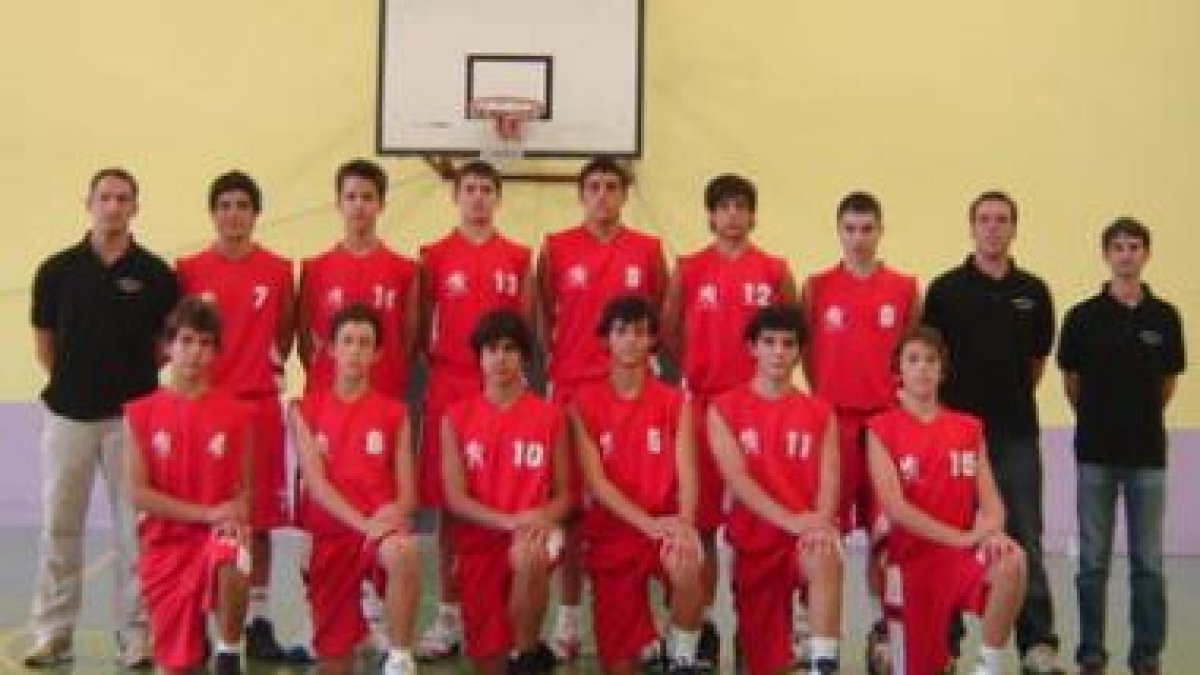 Formación del equipo cadete del Colegio Leonés.