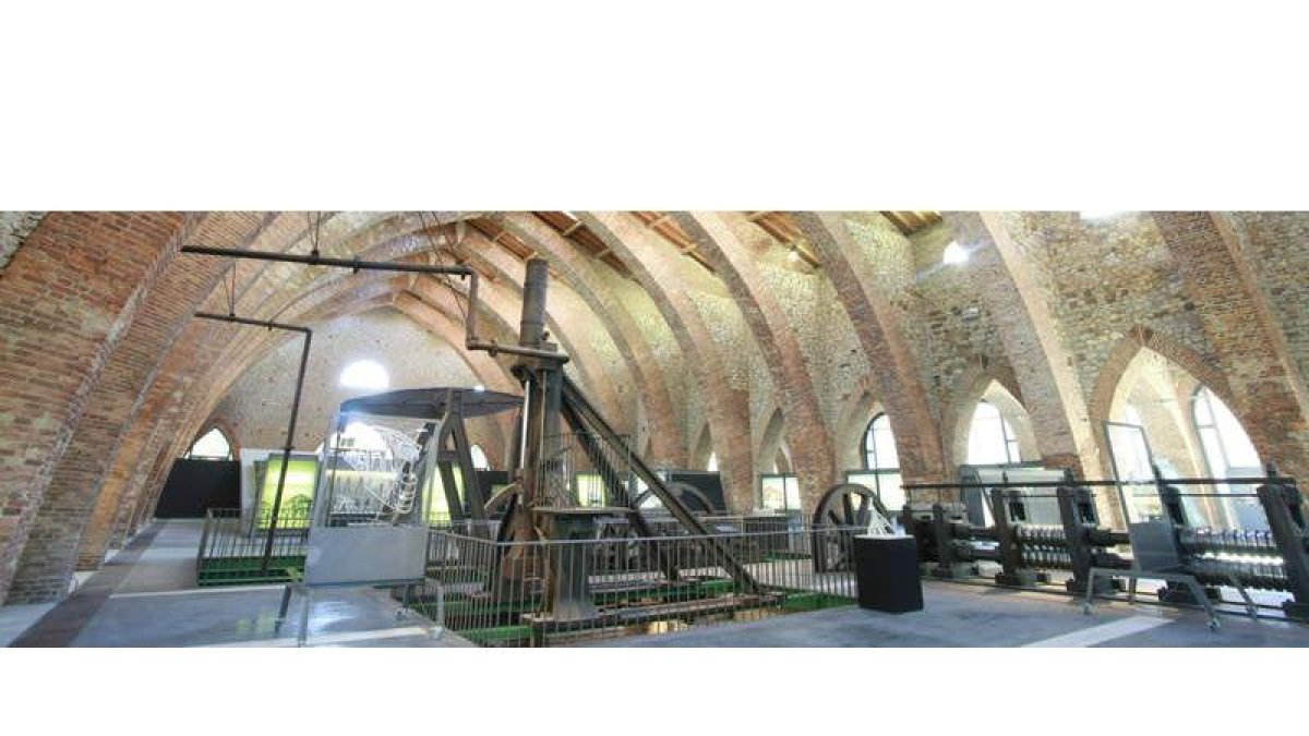 Lonja de laminación de la Ferrería de San Blas, sede del Museo de la Siderurgia y la Minería en Sabero. CASTRO