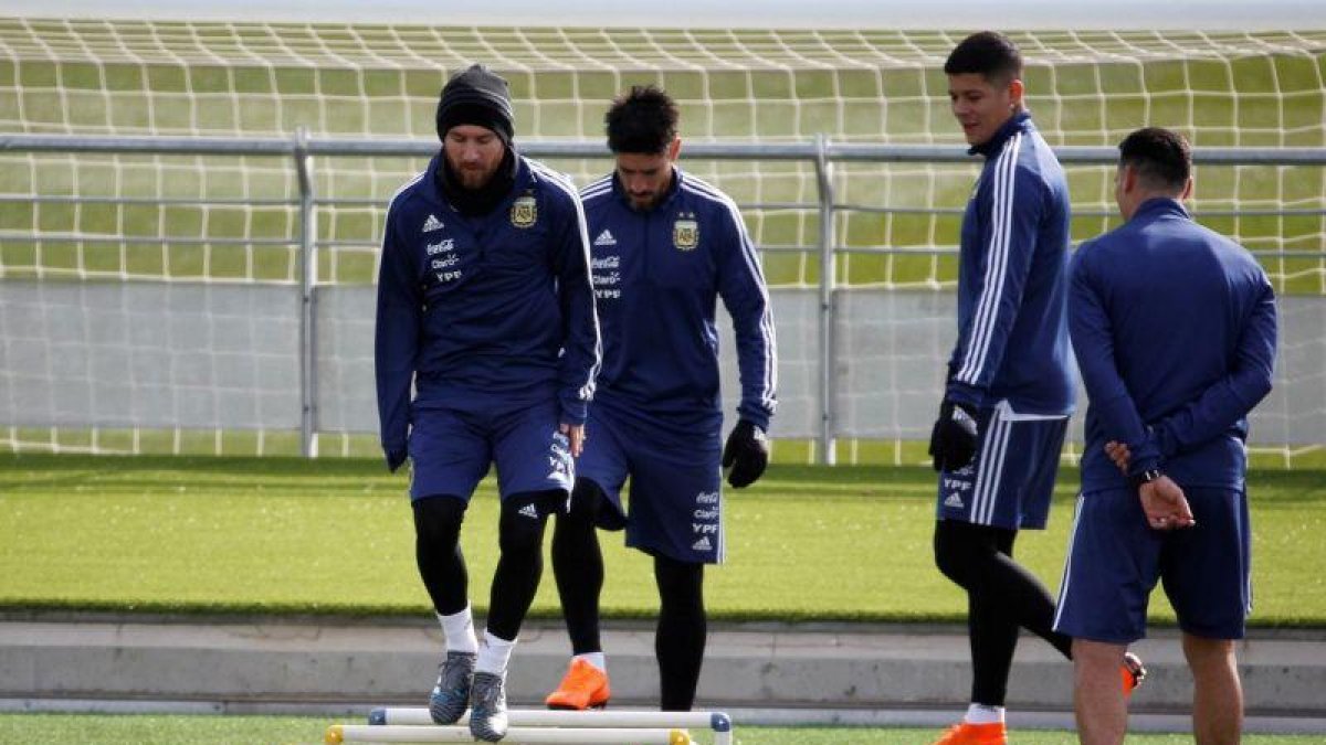 Messi, en el entrenamiento con Argentina.