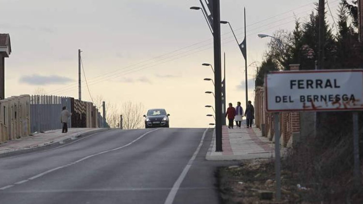 Entrada a Ferral del Bernesga, una de las localidades del Ayuntamiento de San Andrés.