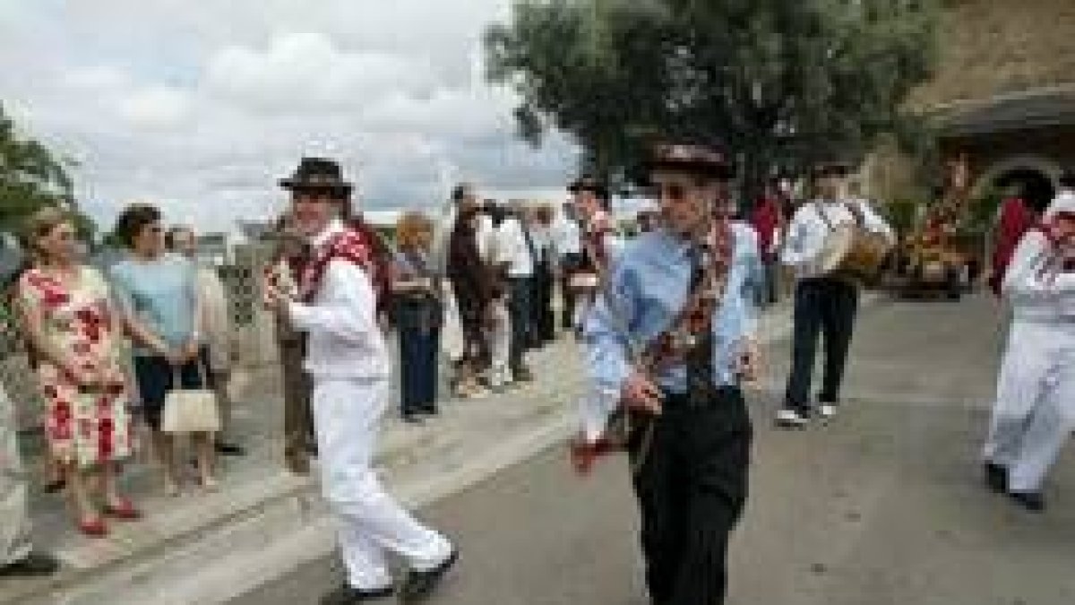 Cubillos del Sil vivirá los días grandes de las fiestas en las que se dan cita miles de leoneses