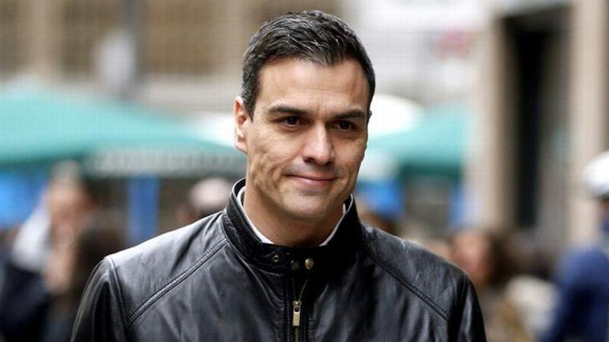 El secretario general del PSOE, Pedro Sánchez, durante su visita a la sede de la Confederación Española de la Economía Social (Cepes).