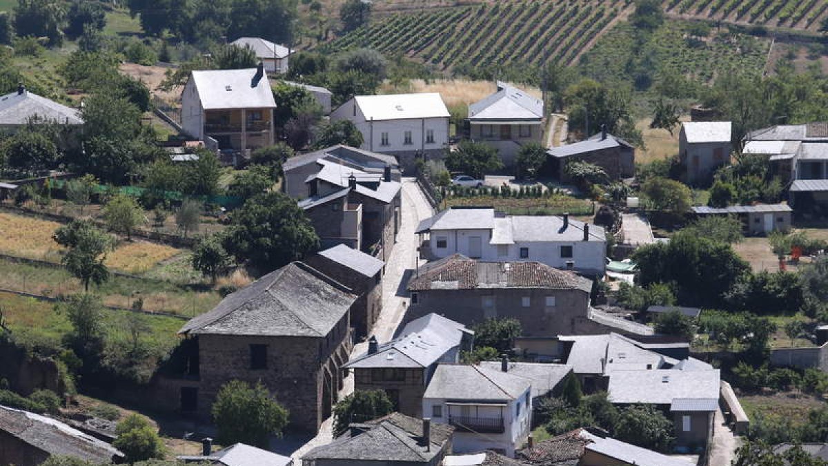 Imagen de archivo de Salas de los Barrios. L. DE LA MATA