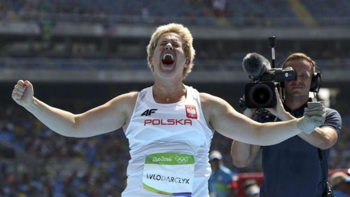 Anita Wlodarczyk, ganadora del martillo con nuevo récord del mundo.