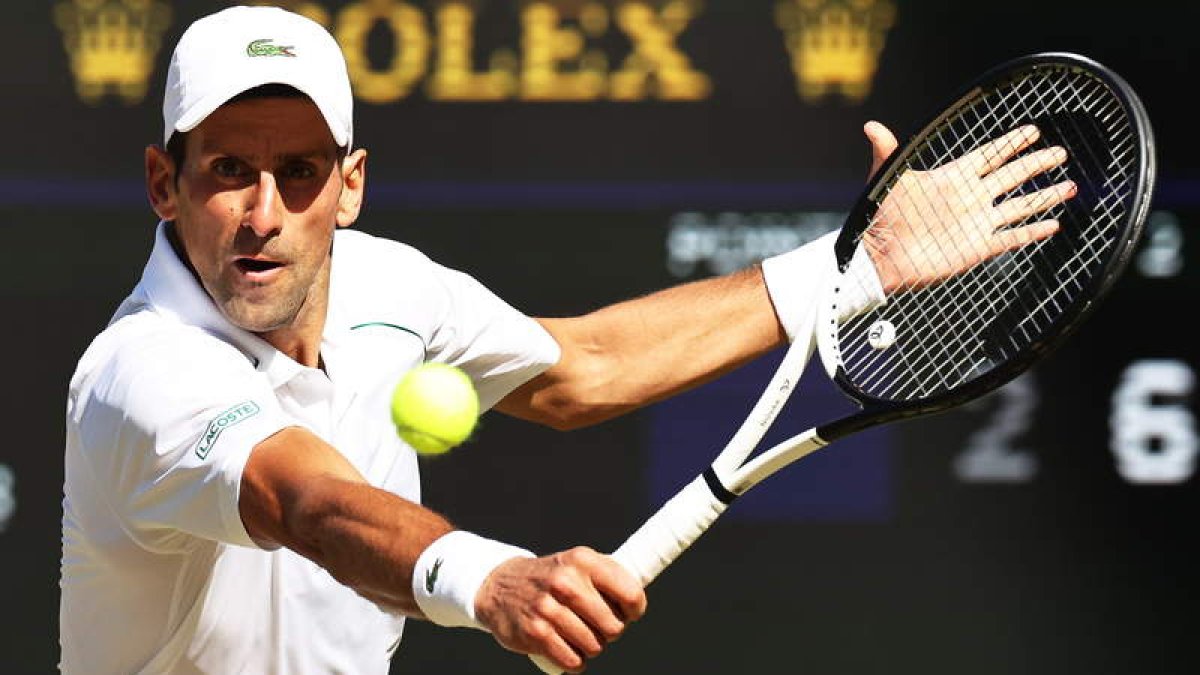 Novak Djokovic busca conseguir un nuevo título de Grand Slam que le acerque a Rafa Nadal. GALVIN