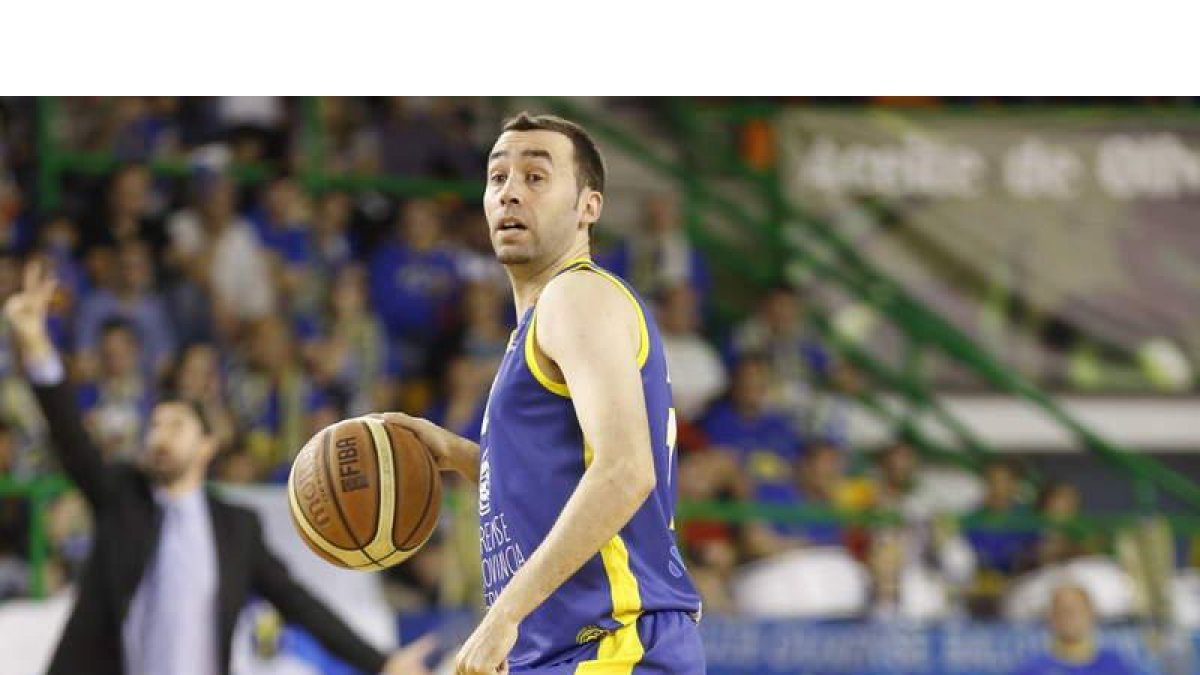 Pedro Rivero ha dirigido magistralmente al equipo auriense.