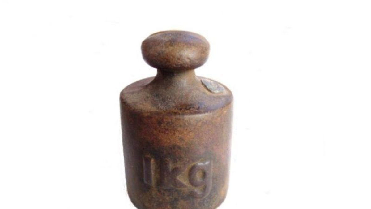 Pesa de un kilogramo.