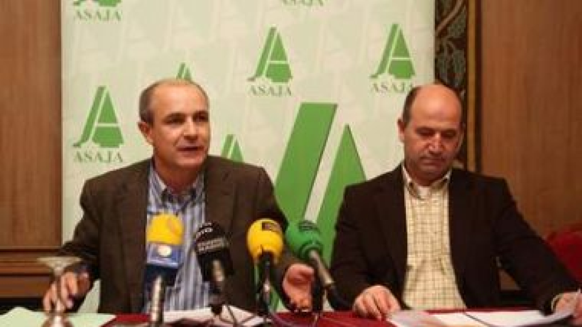 José Antonio Turrado (izquierda) es el secretario provincial de Asaja para León